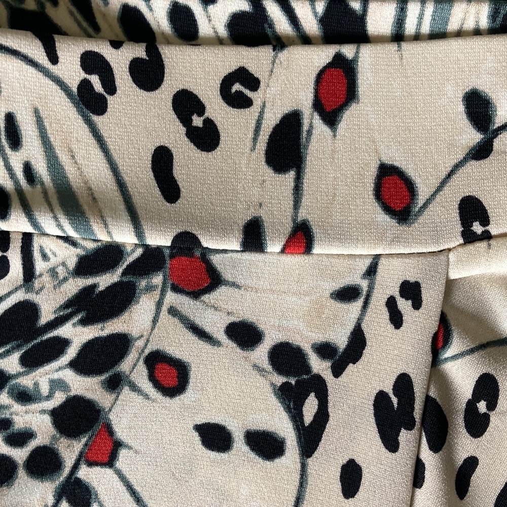 DKNY Stone Floral Butterfly Asymmetric-Hem Midi Skirt Beige Black Red NWT - Picture 10 of 14